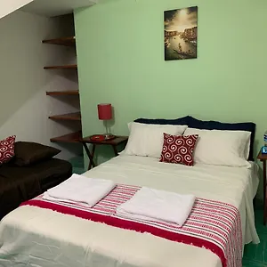 https://casa-alegria.hotelsmerida.org